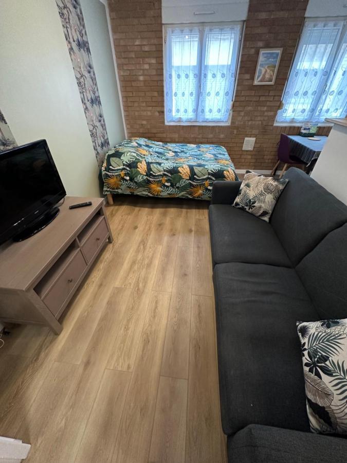 Apartament Le Jacquard Calais Zewnętrze zdjęcie