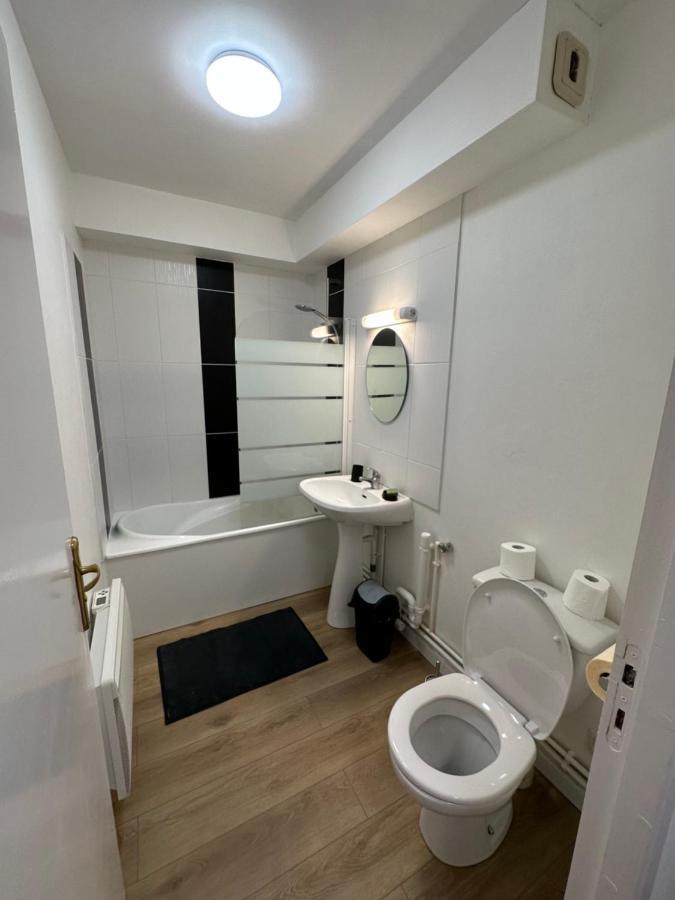 Apartament Le Jacquard Calais Zewnętrze zdjęcie